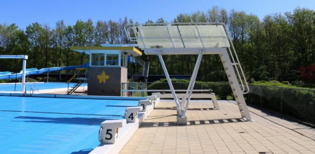 Sfeervol Chalet In Drenthe Bij Het Dwingelderveld Villa Spier Bagian luar foto